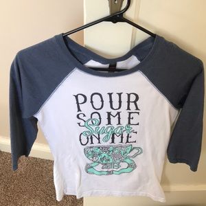 3/4 length graphic tee